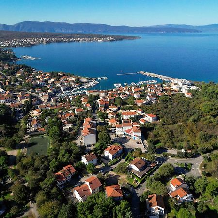 Adorable Holiday Apartment Malinska Dış mekan fotoğraf